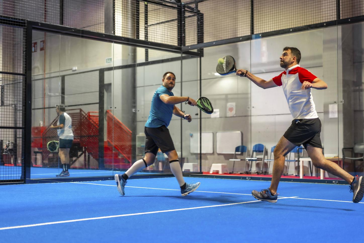 Investor baut Courts an der Lethestraße: Padel-Tennis statt Soccer-Park: TC Blau-Weiß holt Trendsport nach Delmenhorst